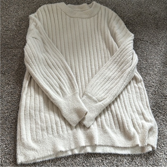 Aerie Soft Crew Sweater Bundle - Picture 3 of 6